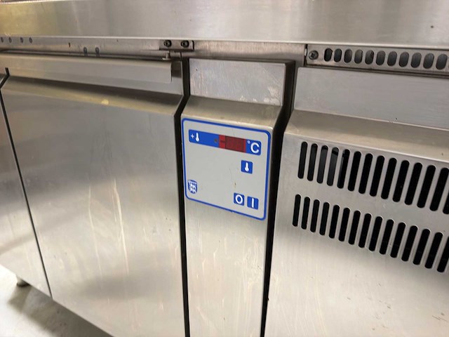 Gram - koelwerkbank - afbeelding 3 van  6