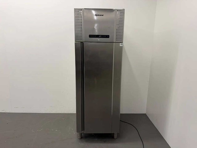 Gram - plus f 600 - rvs vrieskast - afbeelding 1 van  3