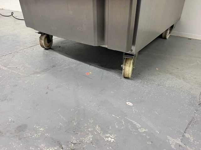 Gram - plus f 600 r - rvs vrieskast - afbeelding 4 van  7