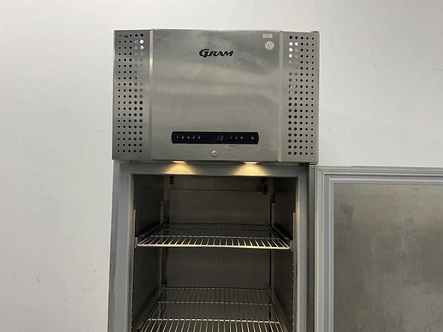 Gram - plus f 600 r - vrieskast - afbeelding 8 van  8
