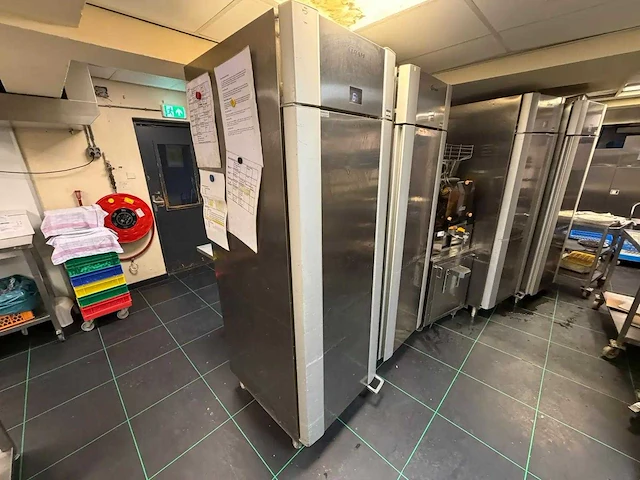 Gram - plus k 70 ccg - koelkast - afbeelding 3 van  6