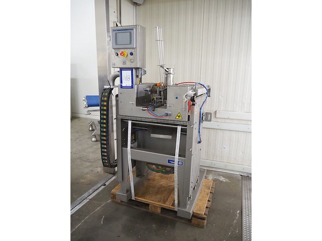 Gram equipment - afbeelding 1 van  9