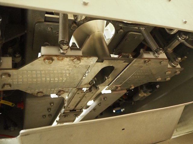 Gram equipment - afbeelding 6 van  9