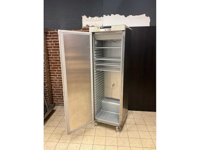 Gram f 410 rg mobiele vrieskast - afbeelding 4 van  9