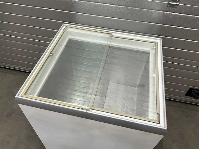 Gram ig 208 mobiele vrieskist - afbeelding 3 van  6