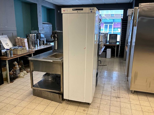 Gram k 410 lg koelkast - afbeelding 1 van  8