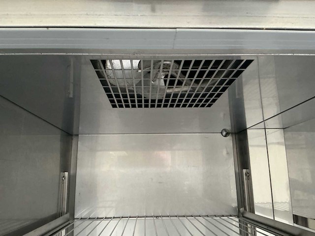 Gram k1270 d rhha professionele koelkast (dubbeldeurs) - afbeelding 16 van  16