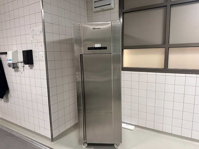 Gram mobiele vriezer - afbeelding 1 van  3
