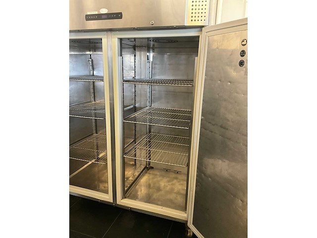 Gram plus m 1270 cxg c rvs dubbeldeur koelkast - afbeelding 4 van  7