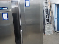 Gram - afbeelding 2 van  6