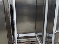 Gram - afbeelding 3 van  6