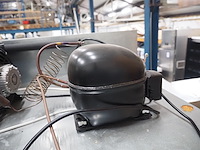 Gram - afbeelding 6 van  6