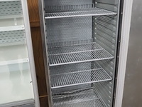 Gram - afbeelding 3 van  6