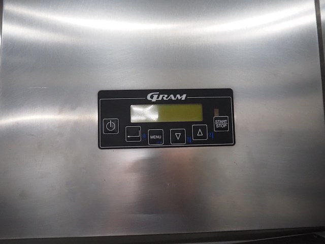 Gram - afbeelding 15 van  15