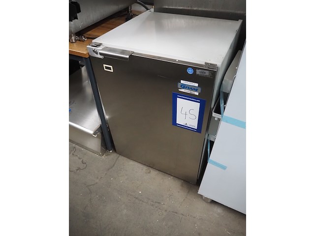 Gram - afbeelding 1 van  6