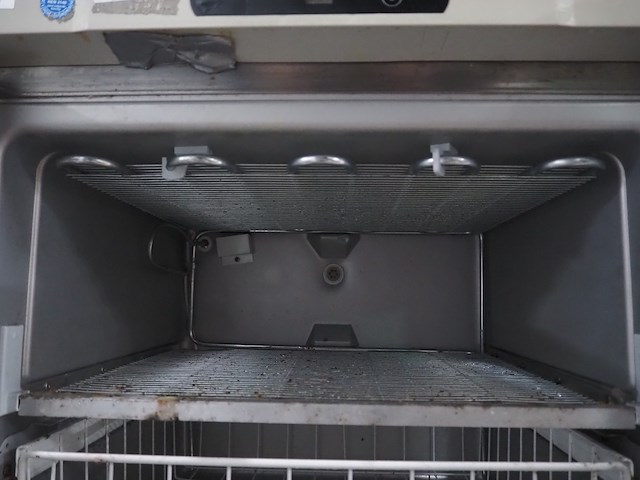 Gram - afbeelding 6 van  9