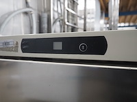 Gram - afbeelding 8 van  9