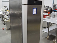 Gram - afbeelding 1 van  13