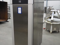 Gram - afbeelding 6 van  13