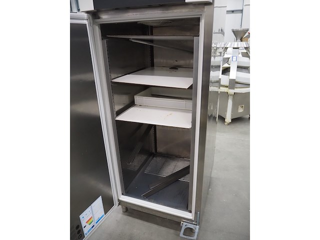 Gram - afbeelding 10 van  13