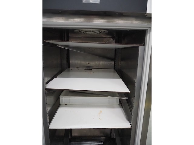 Gram - afbeelding 12 van  13