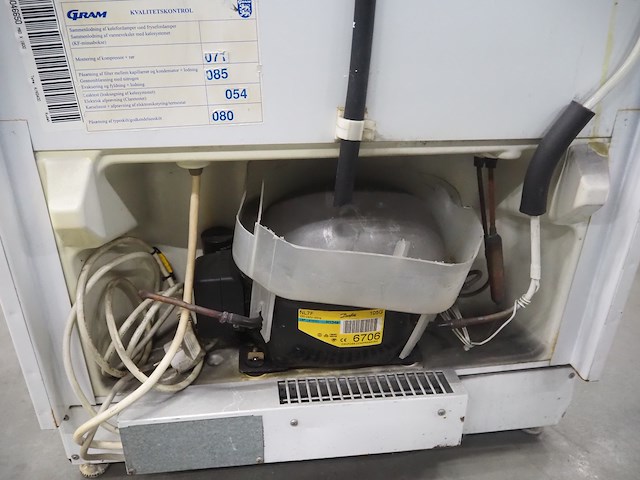 Gram - afbeelding 7 van  8