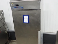 Gram - afbeelding 1 van  9