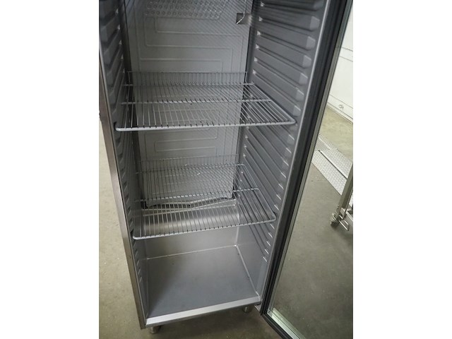 Gram - afbeelding 4 van  9