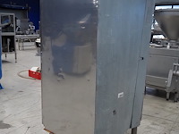 Gram - afbeelding 4 van  6