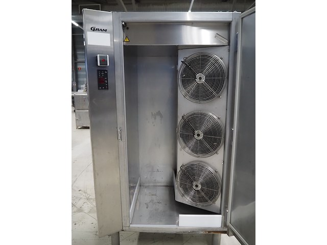 Gram - afbeelding 5 van  6