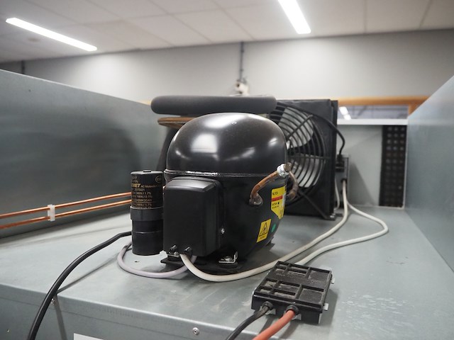 Gram - afbeelding 8 van  9