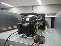 Gram - afbeelding 8 van  9