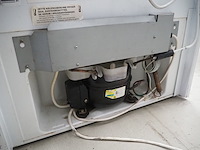 Gram - afbeelding 6 van  8