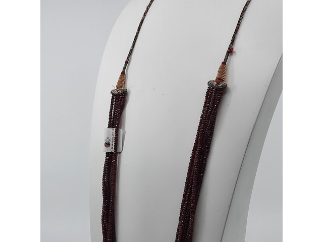 Granaatkralen collier, paar oorstekers en 1x hanger - afbeelding 14 van  19