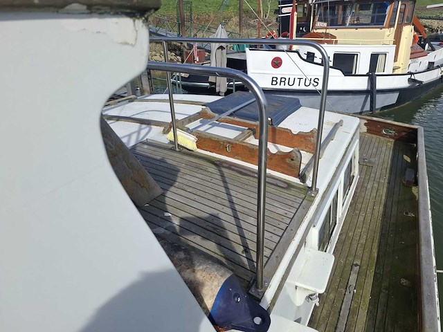 Grand banks 42 trawler motorjacht - afbeelding 6 van  34