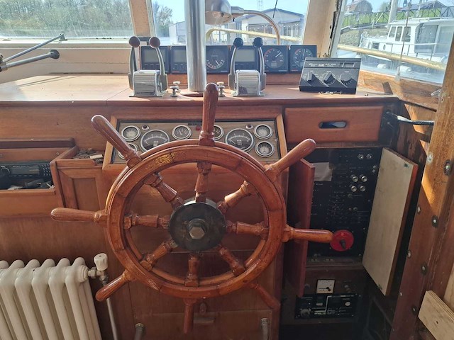 Grand banks 42 trawler motorjacht - afbeelding 18 van  34