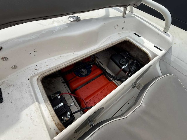 Grand goldenline rib boot met trailer en buitenboordmotor 75pk - afbeelding 8 van  28