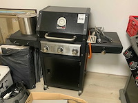 Grandhall gas bbq - afbeelding 1 van  4