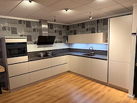 Grando - a serie 4000 - showroomkeuken - afbeelding 1 van  26
