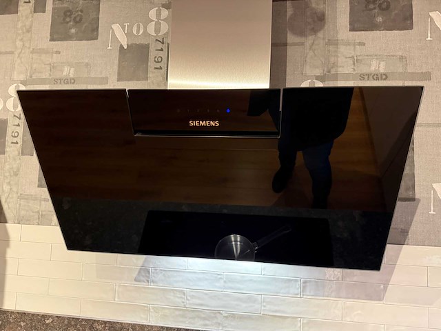 Grando - a serie 4000 - showroomkeuken - afbeelding 16 van  26