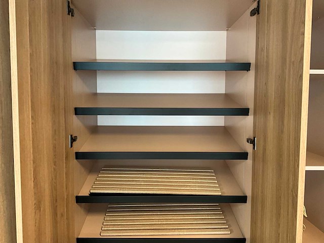 Grando - garderobe opbergkast - afbeelding 7 van  22