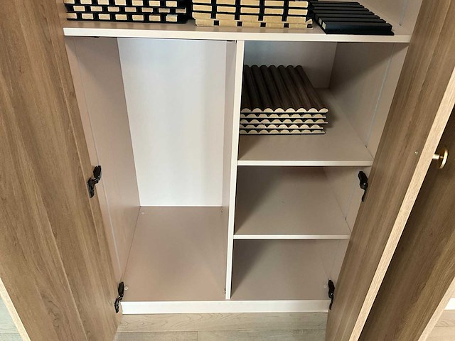 Grando - garderobe opbergkast - afbeelding 11 van  22