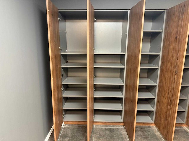 Grando - opbergkast 300x58x218 cm - afbeelding 2 van  5