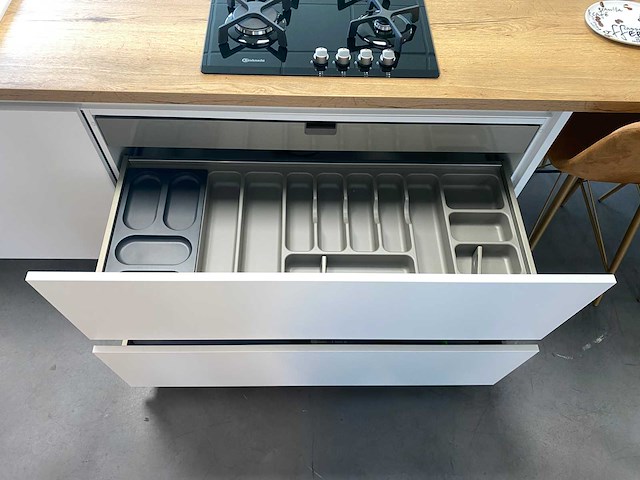 Grando - showroomkeuken - afbeelding 21 van  31