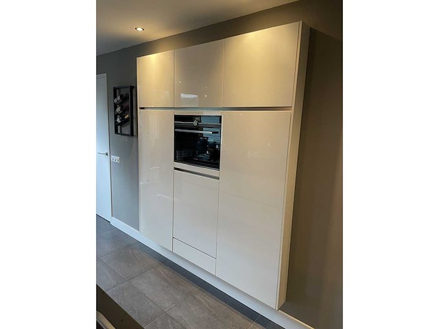 Grando keuken met falmec / whirlpool apparatuur - afbeelding 9 van  16