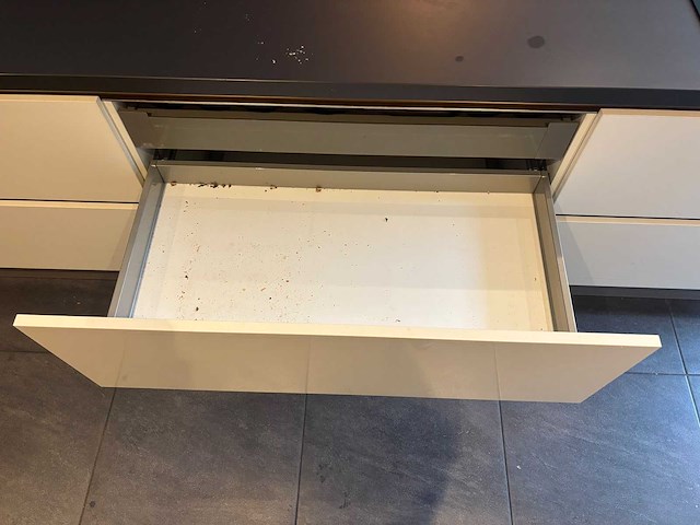 Grando keuken met falmec / whirlpool apparatuur - afbeelding 16 van  16