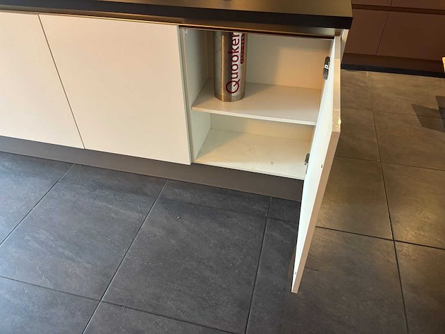 Grando keuken met falmec / whirlpool apparatuur - afbeelding 9 van  22