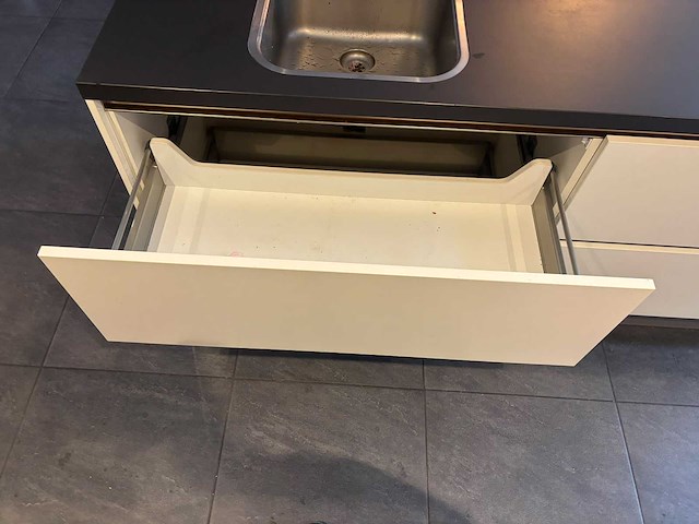 Grando keuken met falmec / whirlpool apparatuur - afbeelding 20 van  22