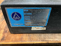 Graniet vlakplaat met toebehoren - afbeelding 5 van  10