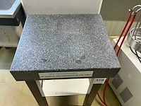 Granieten laboratoriumtafel - afbeelding 2 van  3